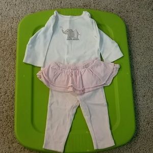 Carter's two piece outfit